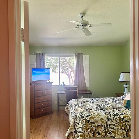 Vineyard Vista Suite With Tv And Private Bathroom Hemet Exteriör bild
