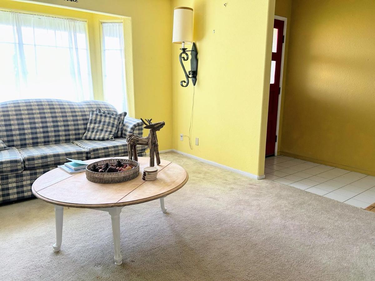 Vineyard Vista Suite With Tv And Private Bathroom Hemet Exteriör bild