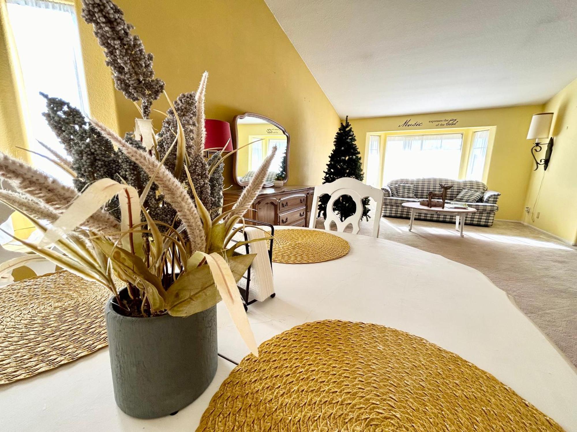 Vineyard Vista Suite With Tv And Private Bathroom Hemet Exteriör bild